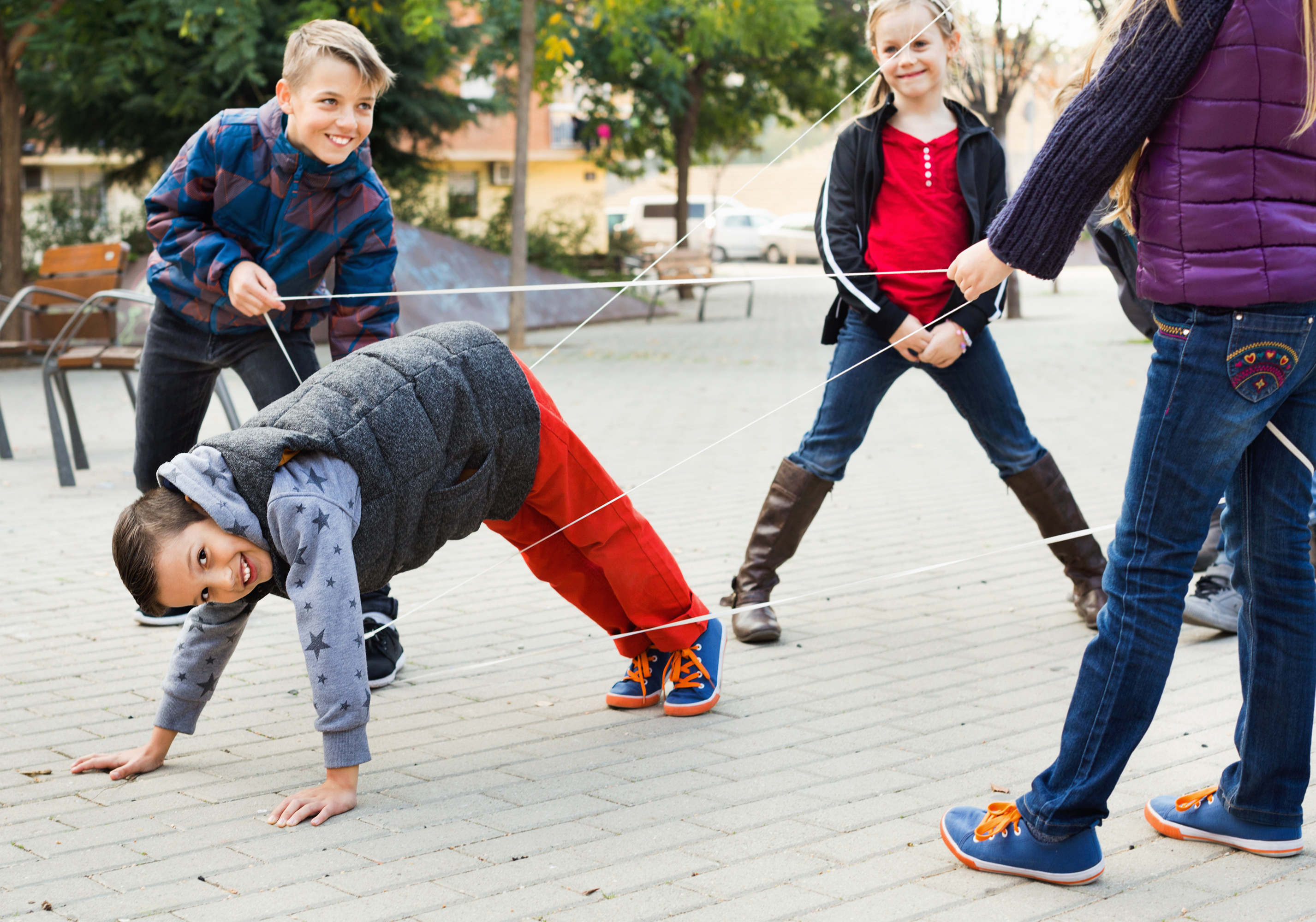 Kinderen spelen buiten