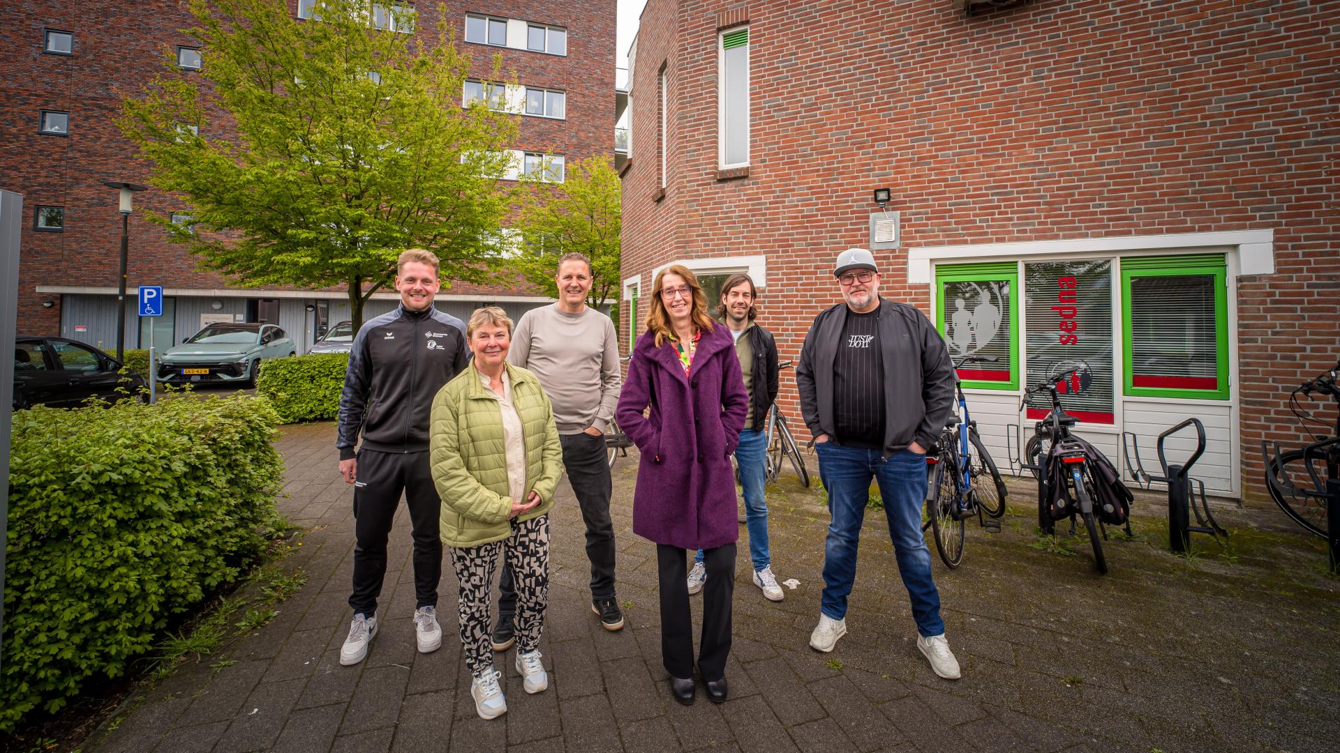 Zorgprofessionals voor wijkcentrum Brinkenhoes 